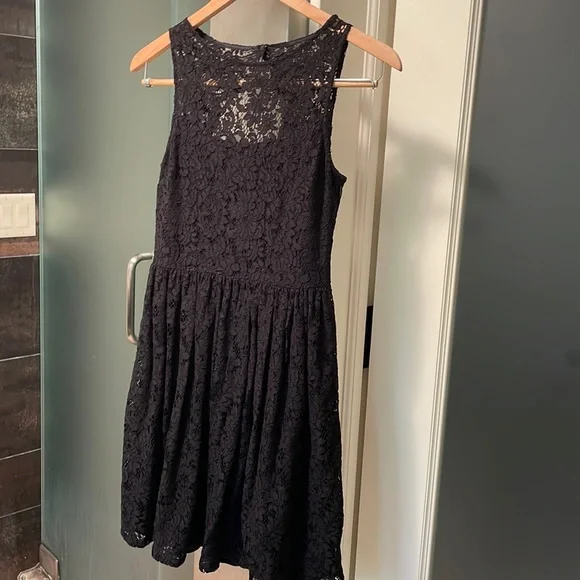 Ralph Lauren Girls (16yr old) Lace Detail Dress